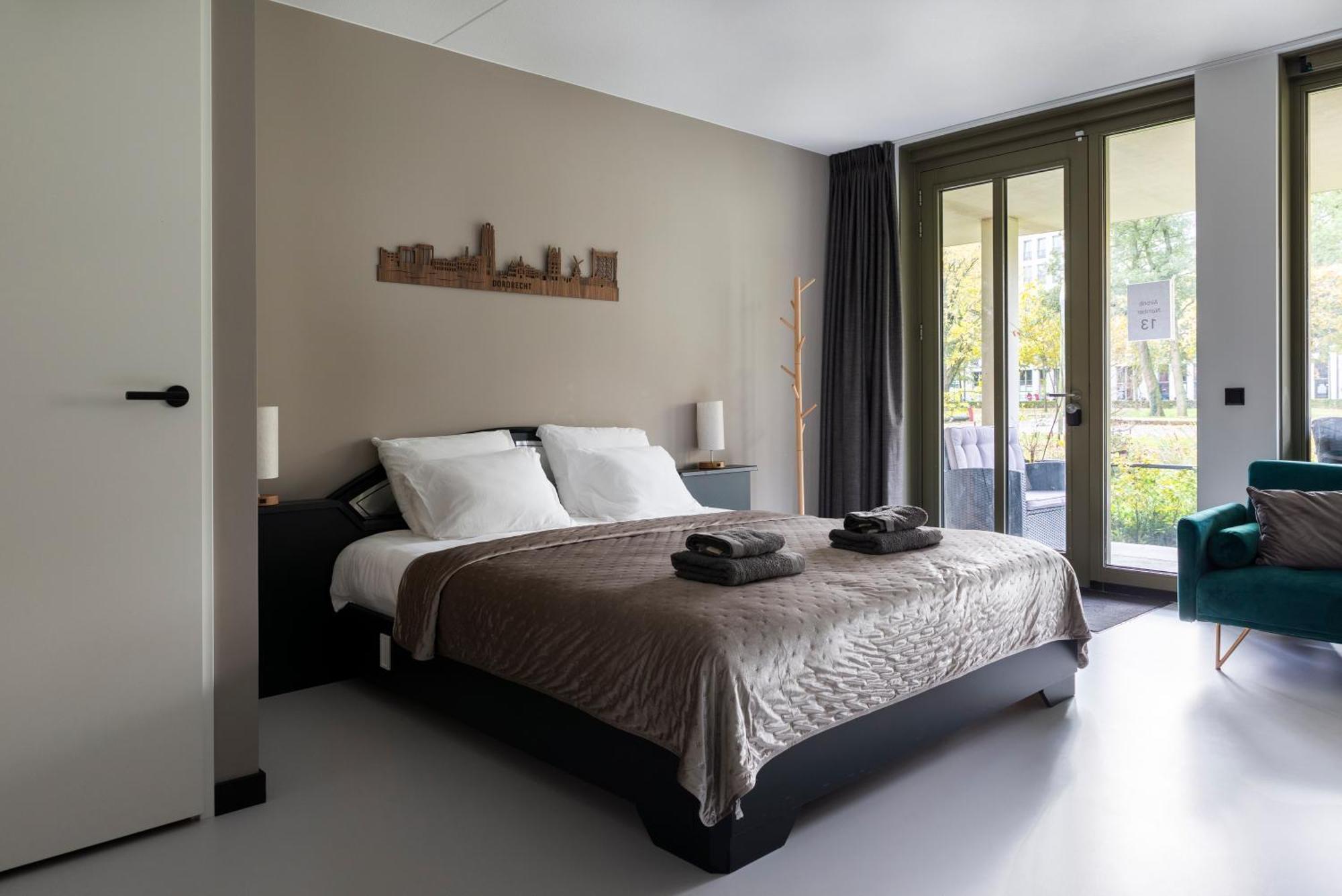 Luxury Room With King Size Bed دوردريشت المظهر الخارجي الصورة